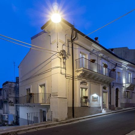 ラグーザ Via Barocca Bed & Breakfast エクステリア 写真