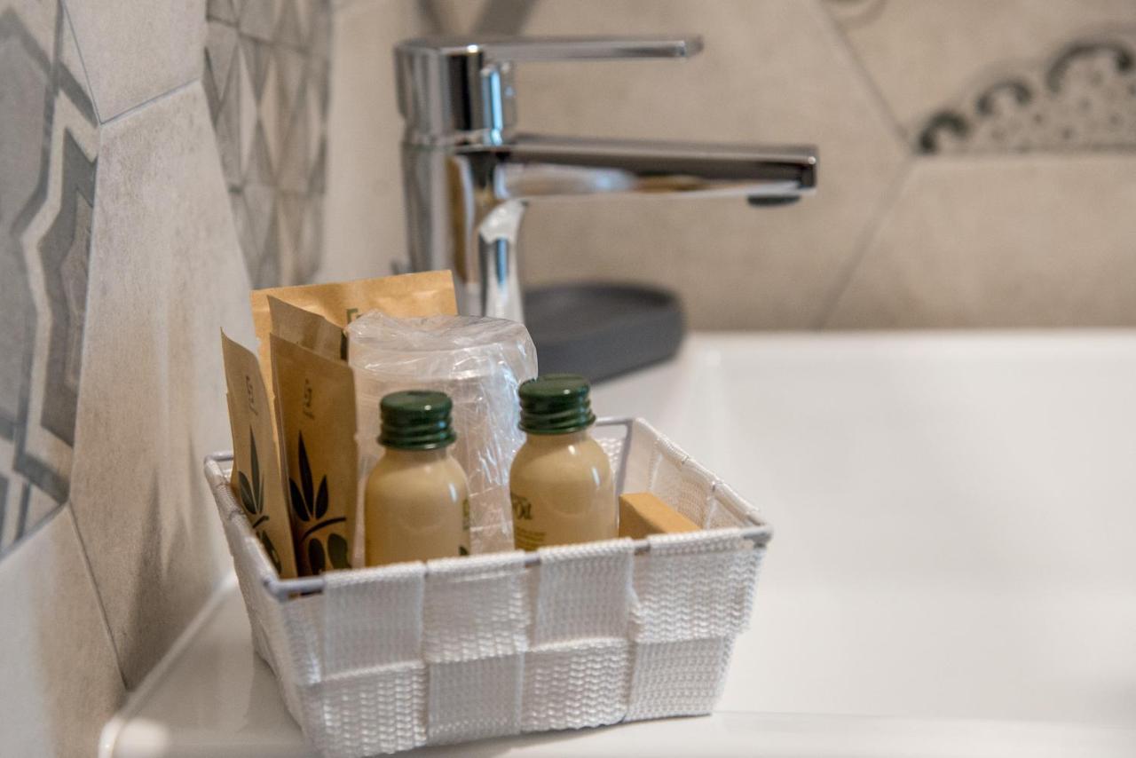 ラグーザ Via Barocca Bed & Breakfast エクステリア 写真