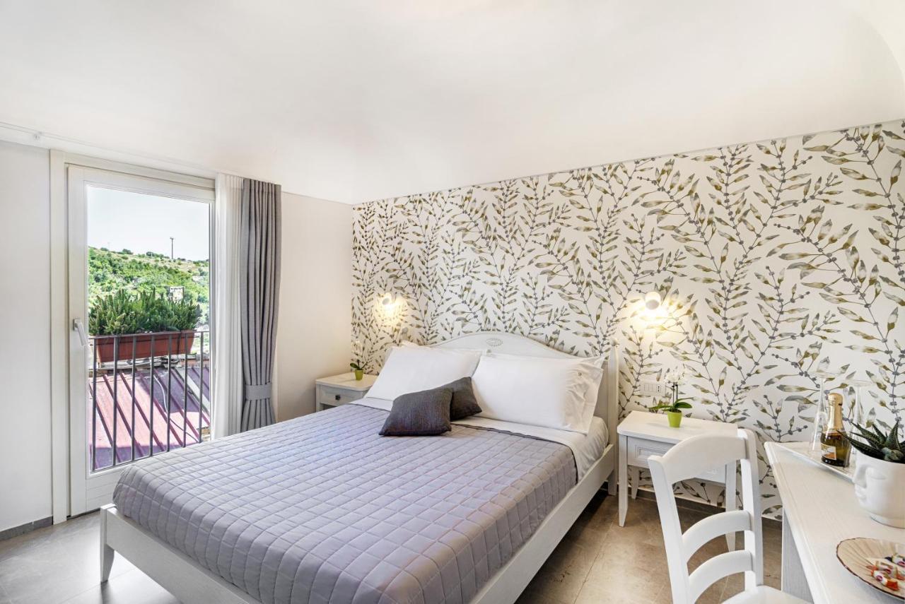 ラグーザ Via Barocca Bed & Breakfast エクステリア 写真