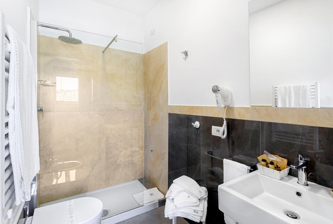 ラグーザ Via Barocca Bed & Breakfast エクステリア 写真